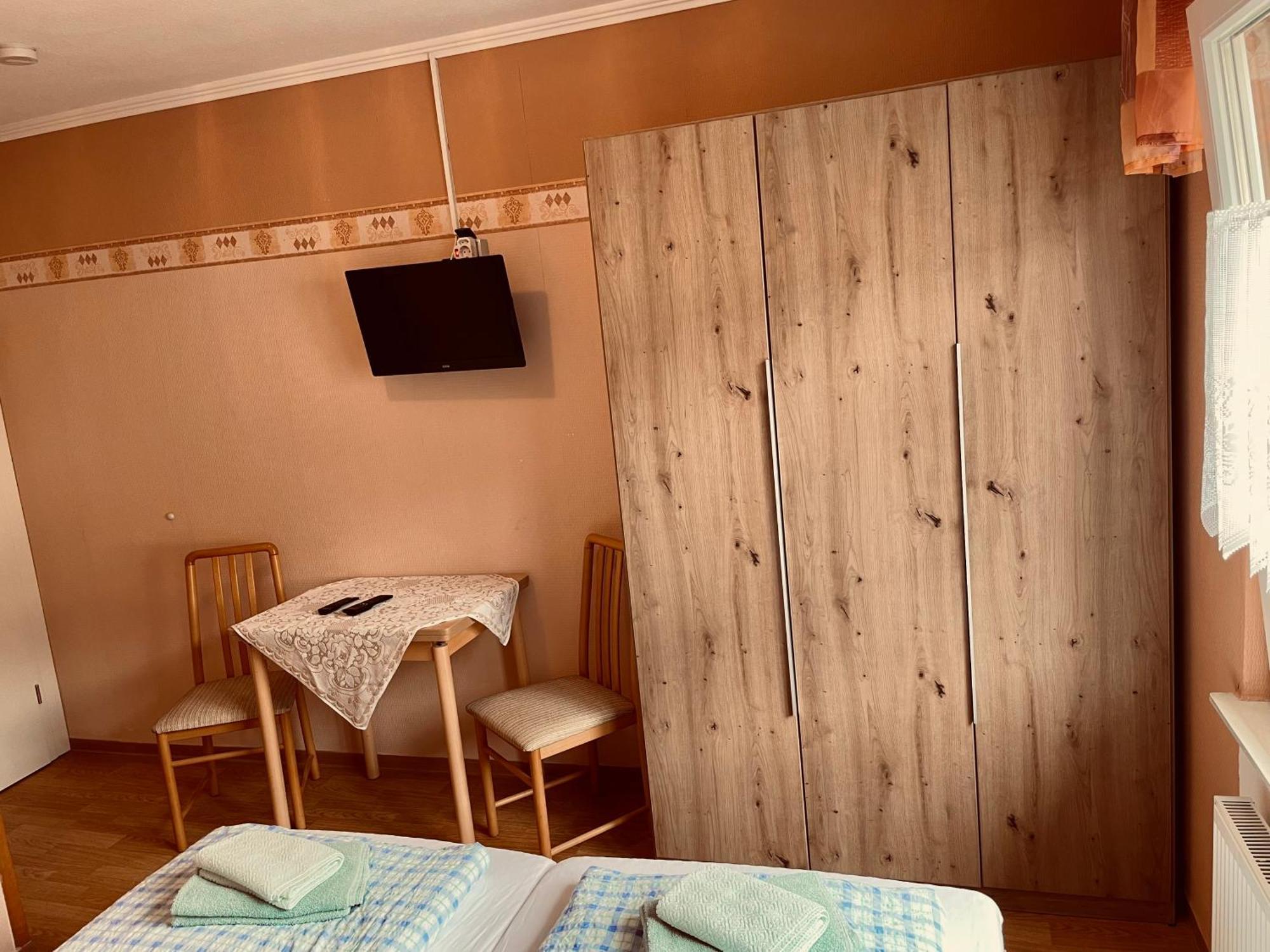 Gaestezimmer Bruno Bremm Exterior foto