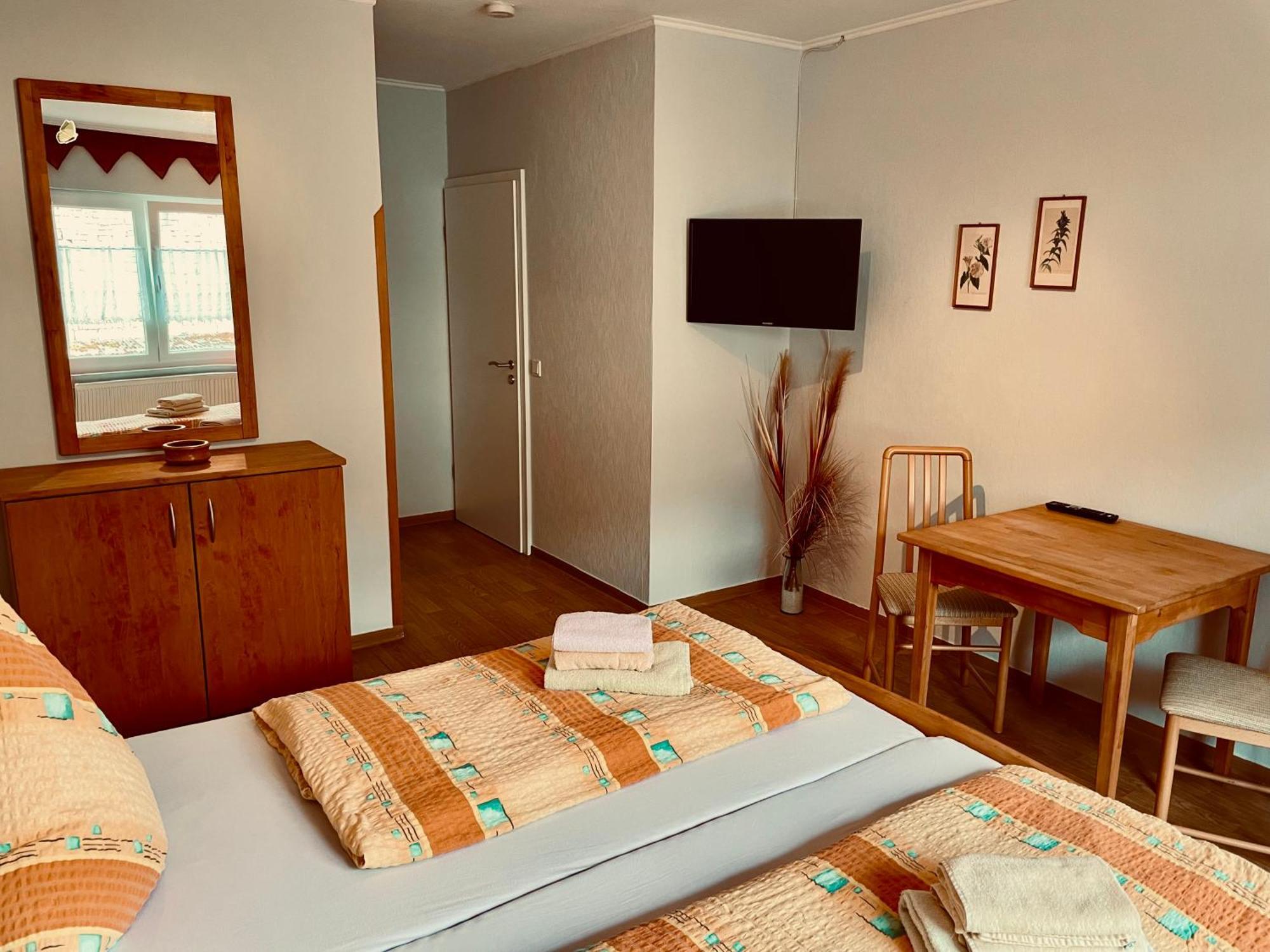 Gaestezimmer Bruno Bremm Exterior foto